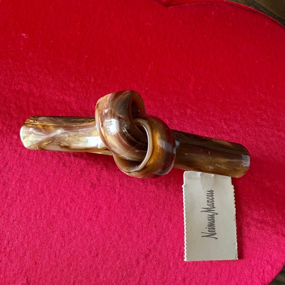 New Vintage,rare Made in FRANCE Hair clip .